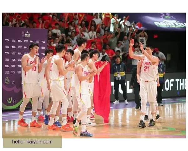 中国男篮逆转夺冠展现顽强斗志在亚洲杯决赛中力克强敌刷新历史纪录