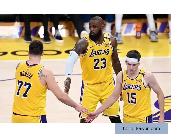 湖人迎来关键调整詹姆斯携新阵容冲击季后赛前景再生