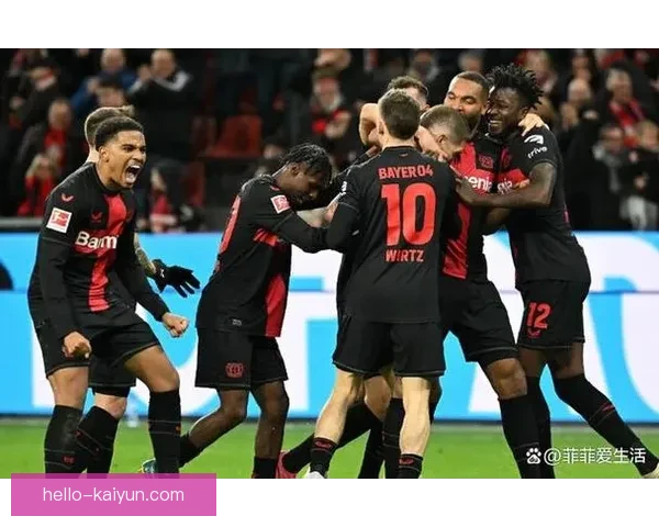 豪门对决再掀高潮本土新星闪耀赛场引爆球迷热情争冠形势骤然生变