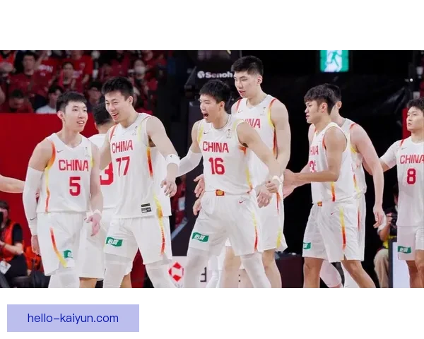 中国男篮新赛季备战全面启动 球员状态提升引期待