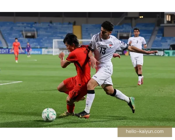 中国足球队迎战亚洲杯强敌，备战状态火热，球迷期待全力以赴逆袭强敌